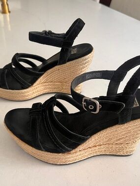 UGG Callia Black Suede Espadrille Wedge Sandals